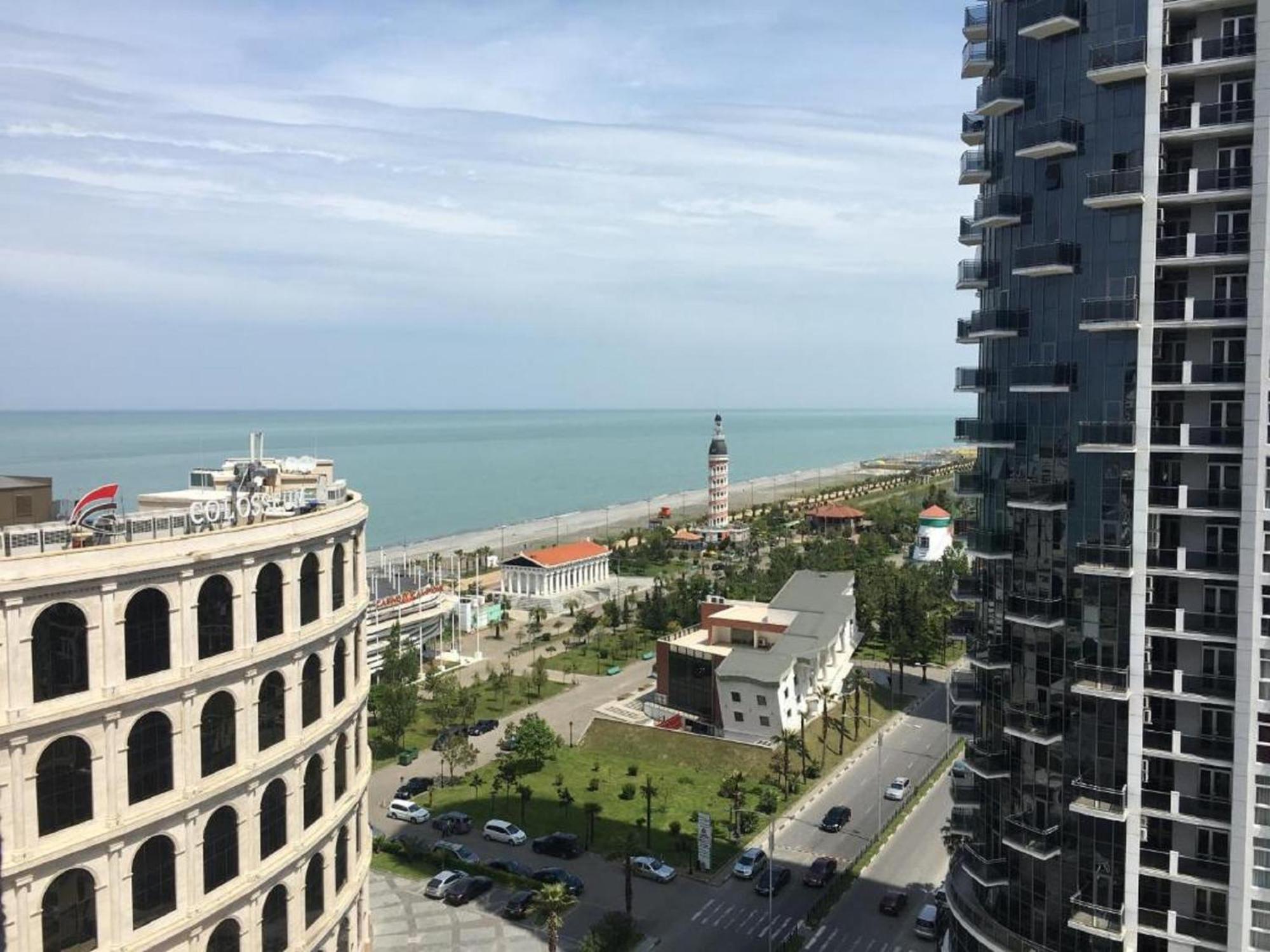 Apart Hotel Black Sea Towers Батуми Экстерьер фото