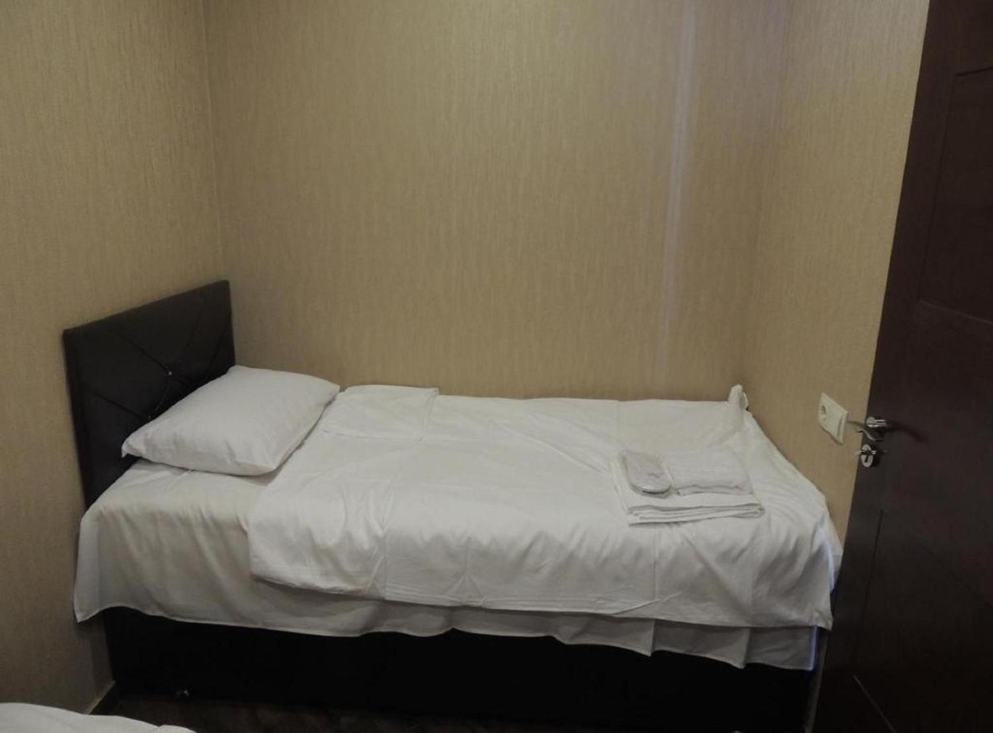 Apart Hotel Black Sea Towers Батуми Экстерьер фото