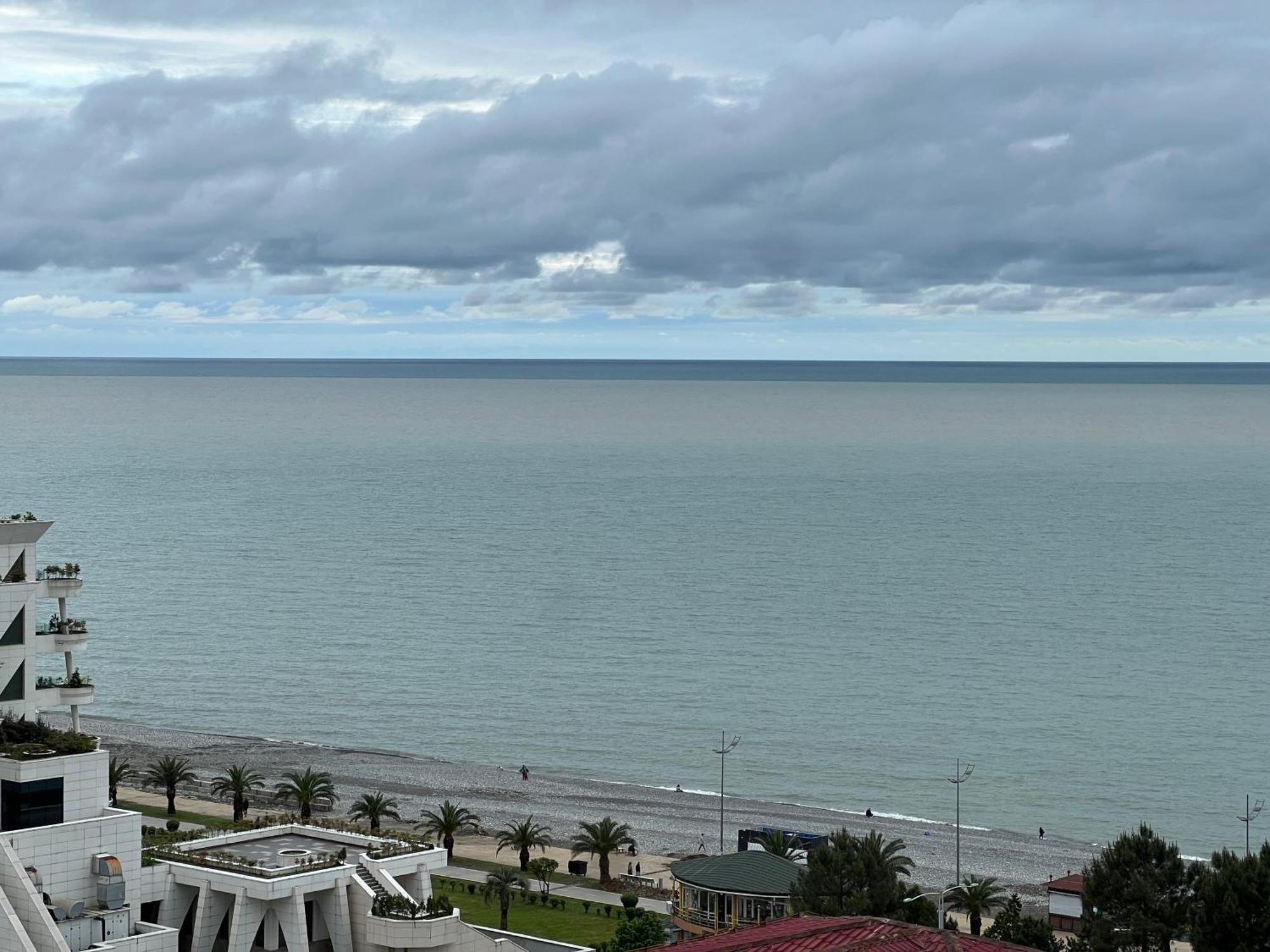 Apart Hotel Black Sea Towers Батуми Экстерьер фото